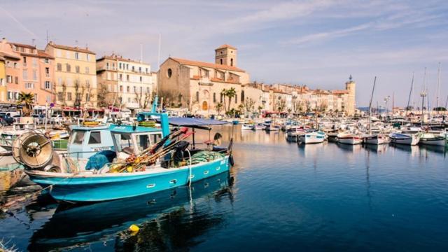 Un Jardin Dans La Ville La Ciotat Buitenkant foto